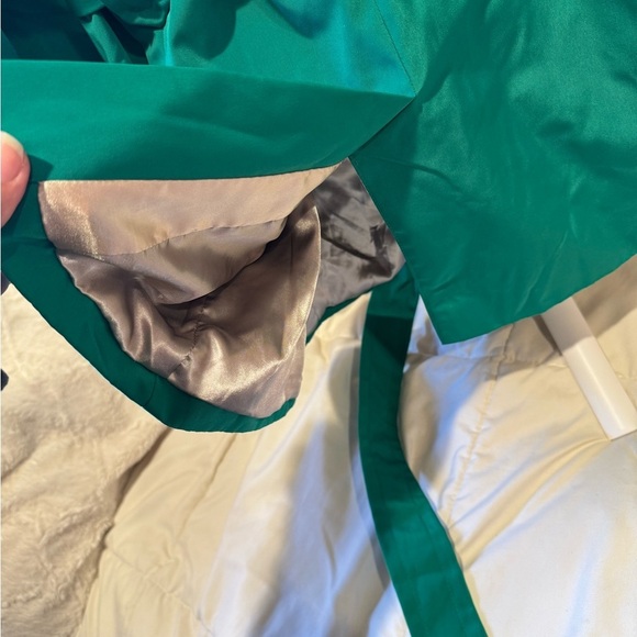 Green Double-Breasted Women's Coat - Picture 9 of 14